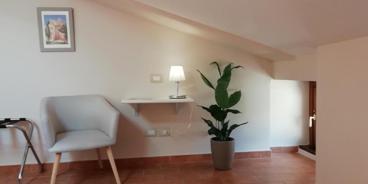 Helios Assisi Otel Dış mekan fotoğraf