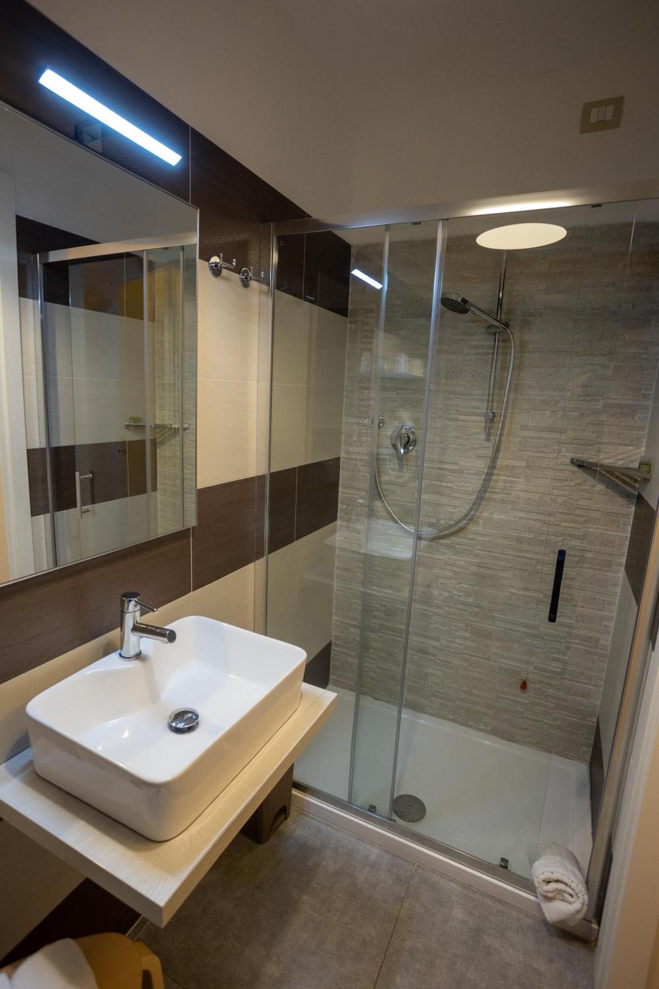 Helios Assisi Otel Dış mekan fotoğraf