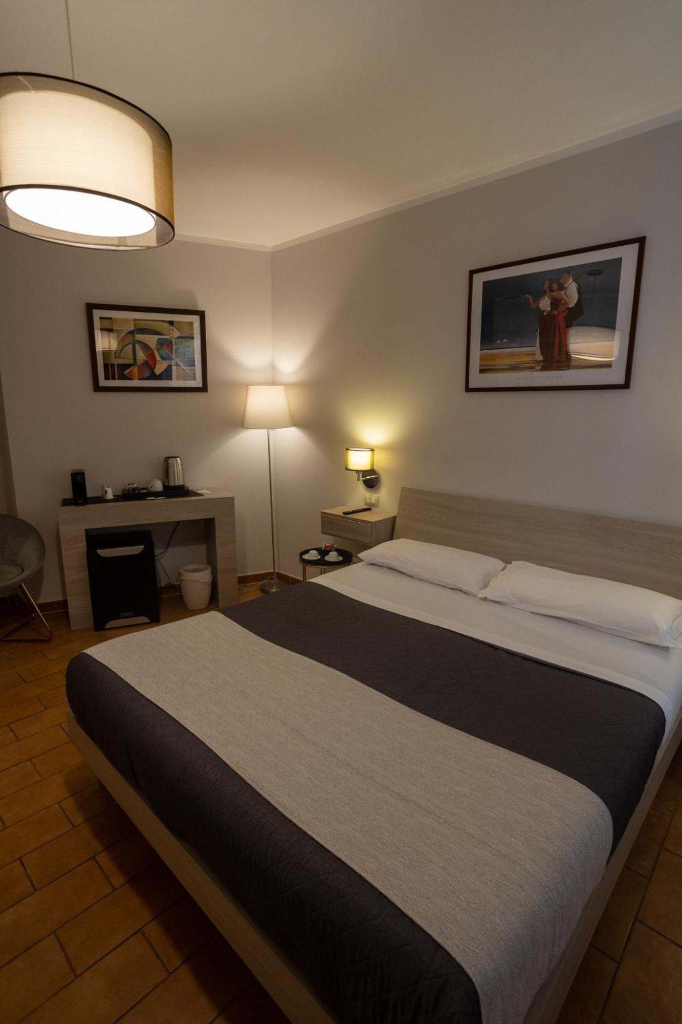 Helios Assisi Otel Dış mekan fotoğraf