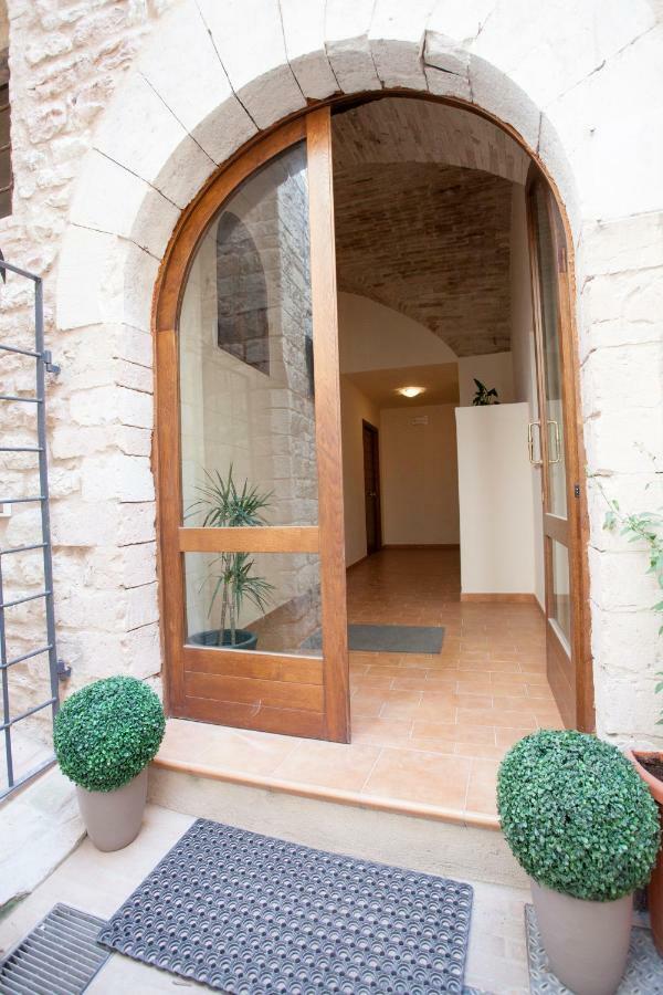 Helios Assisi Otel Dış mekan fotoğraf